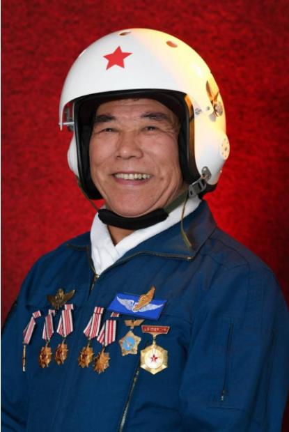 集团成员